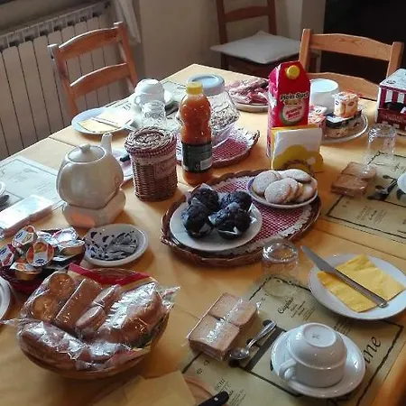 La Rondine Tra Pisa E Lucca Bed & Breakfast *