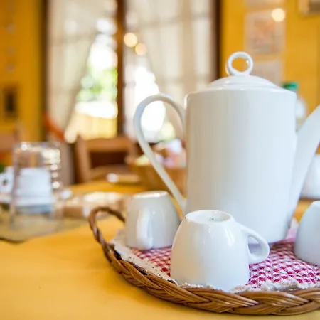 Bed & Breakfast La Rondine Tra Pisa E Lucca San Giuliano Terme